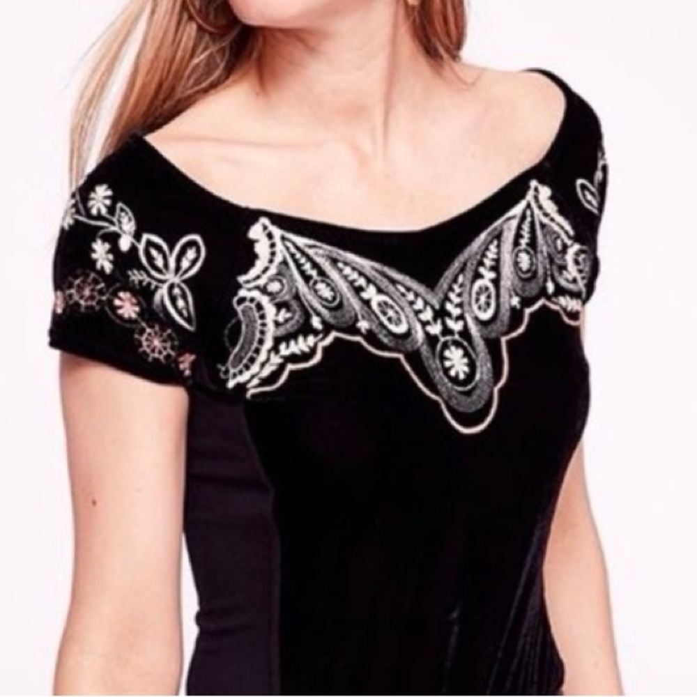 Free People Black Embroidered Velvet Top Black Small